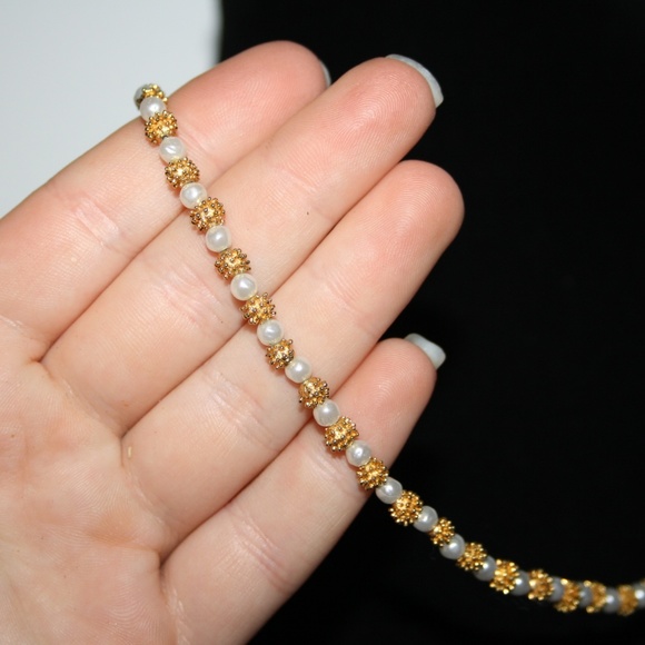 Vintage Jewelry - Vintage gold and pearl beaded necklace 24" Vintage Jewelry - Vintage gold and pearl beaded necklace 24"